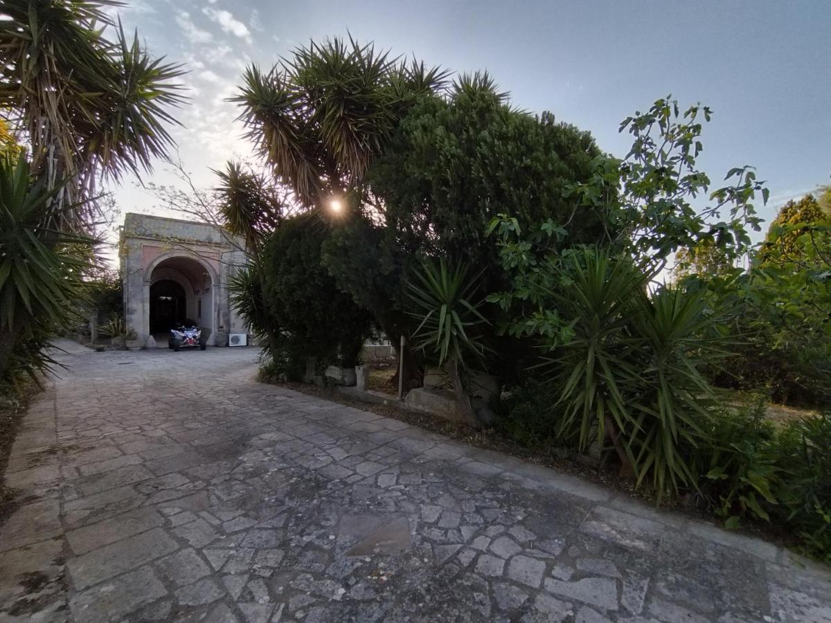 Masseria La Colombaia Poggiardo Buitenkant foto